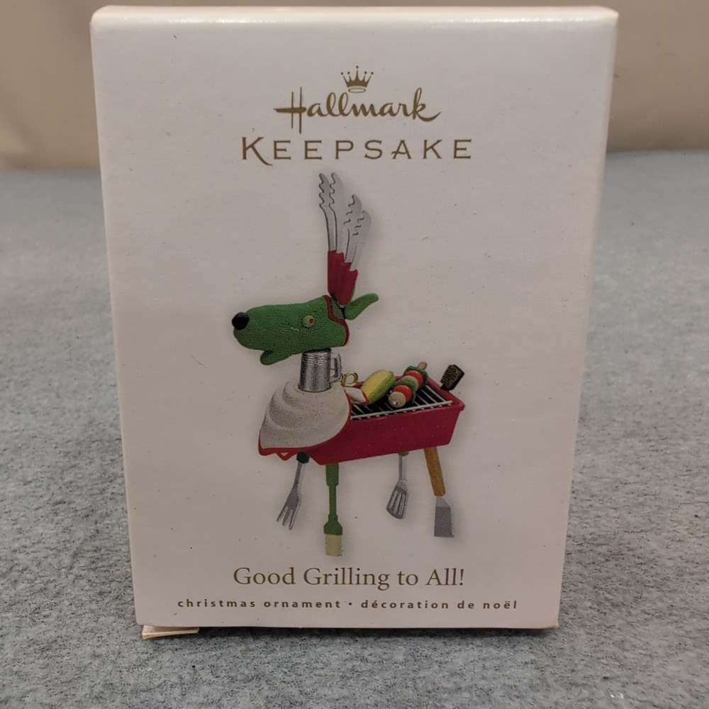 Hallmark 2010 Good Grilling to All Reindeer BBQ Christmas Ornament - Picture 1 of 3